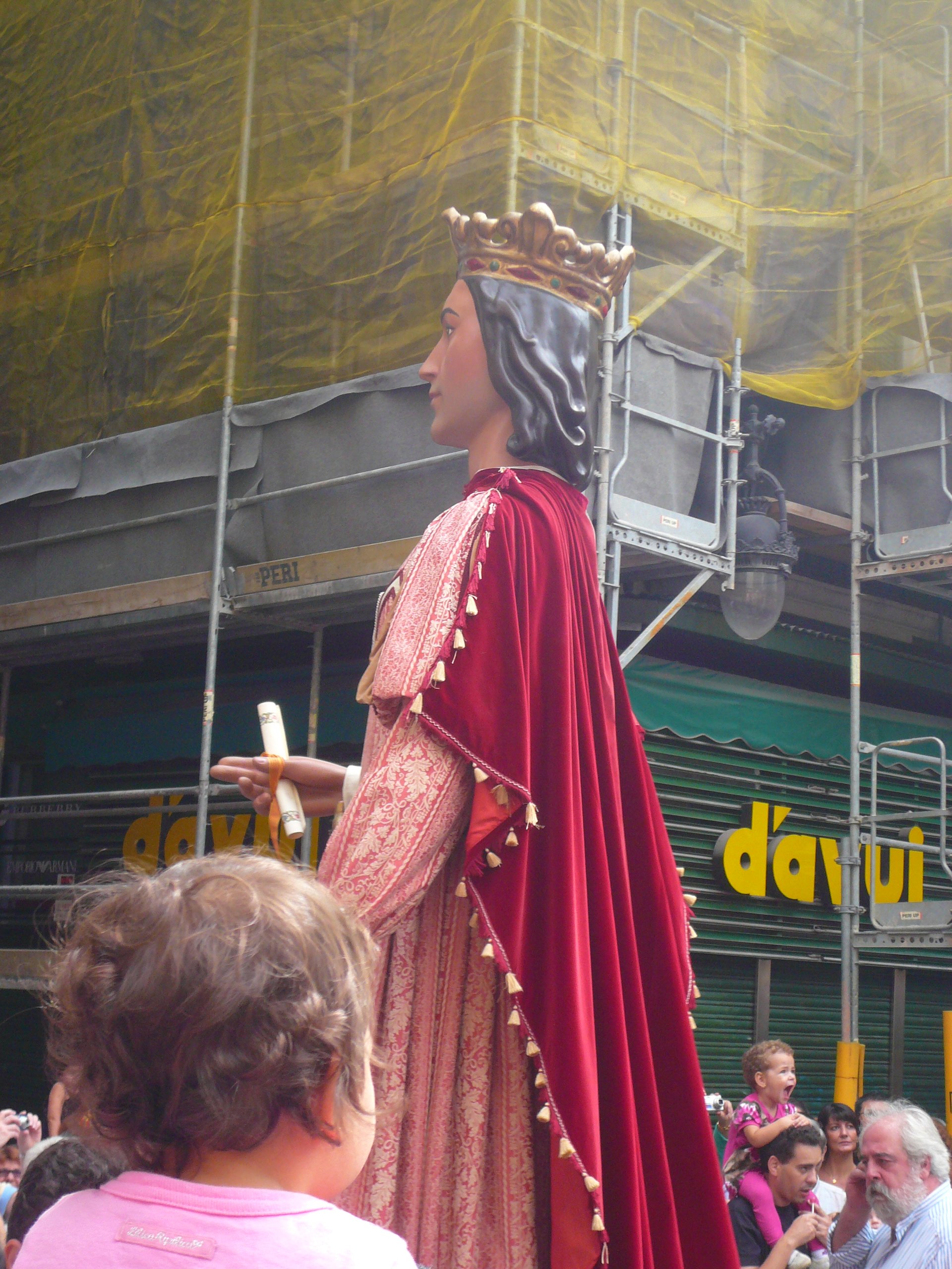 Cavalcada de gegants i capgrossos durante las Festes de la Mercè de Barcelona